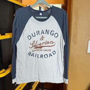 MV Sport Gray Navy Durango & Silverton Railroad Baseball LS Shirt Size Large